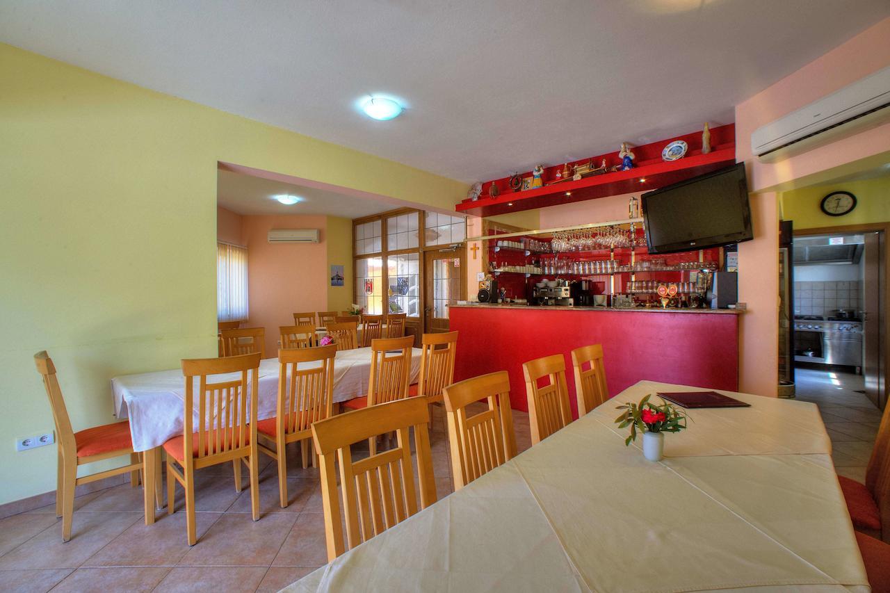 Villa D&I Vodice Kültér fotó